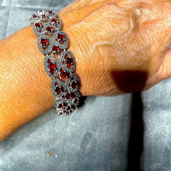 STERLING SILVER 925 GARNET BRACELET - Picture 3 of 7